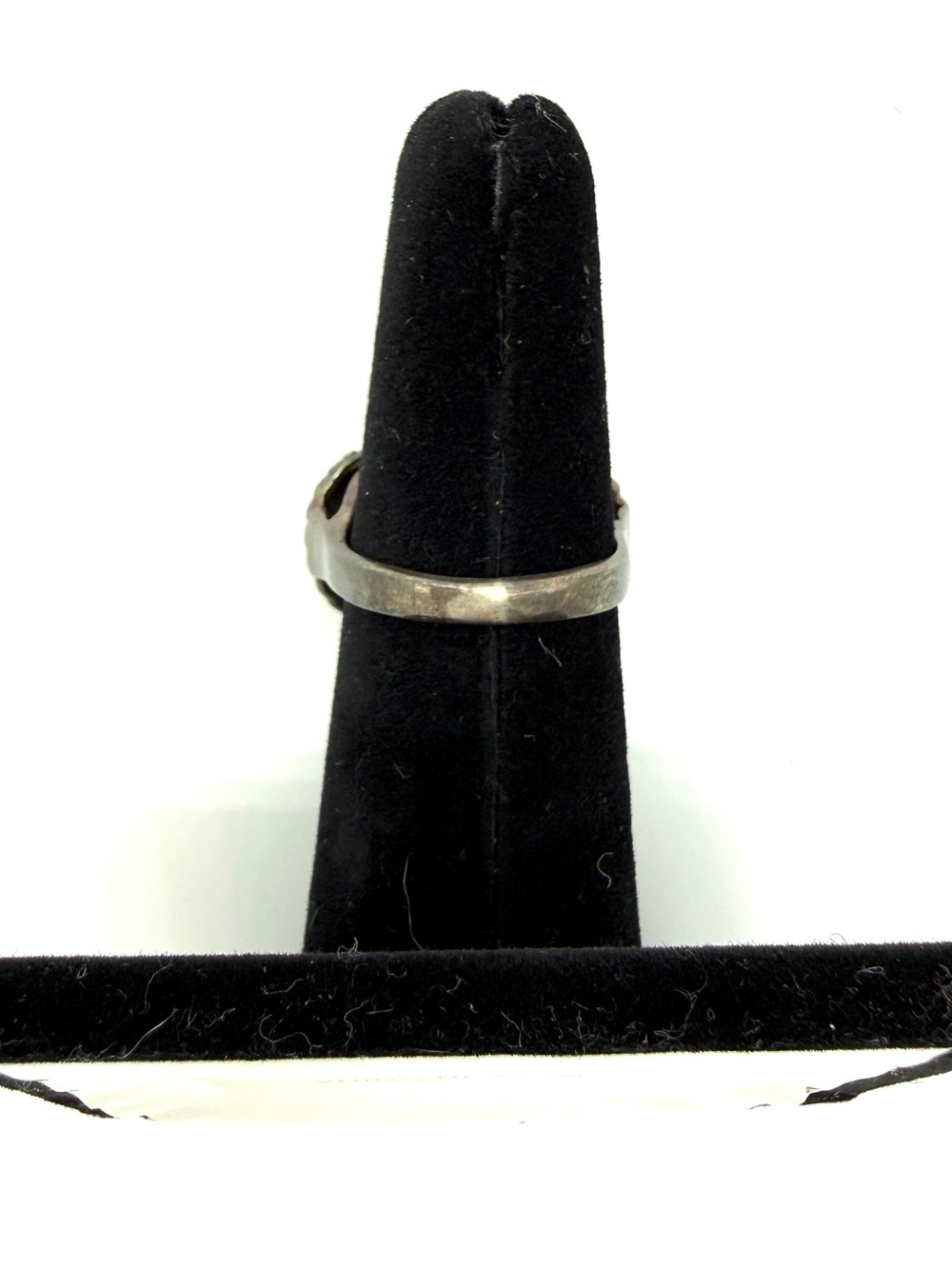 Vintage Sterling Silver Gunmetal Bow tie Pavé Dome Cocktail Ring - Picture 4 of 7